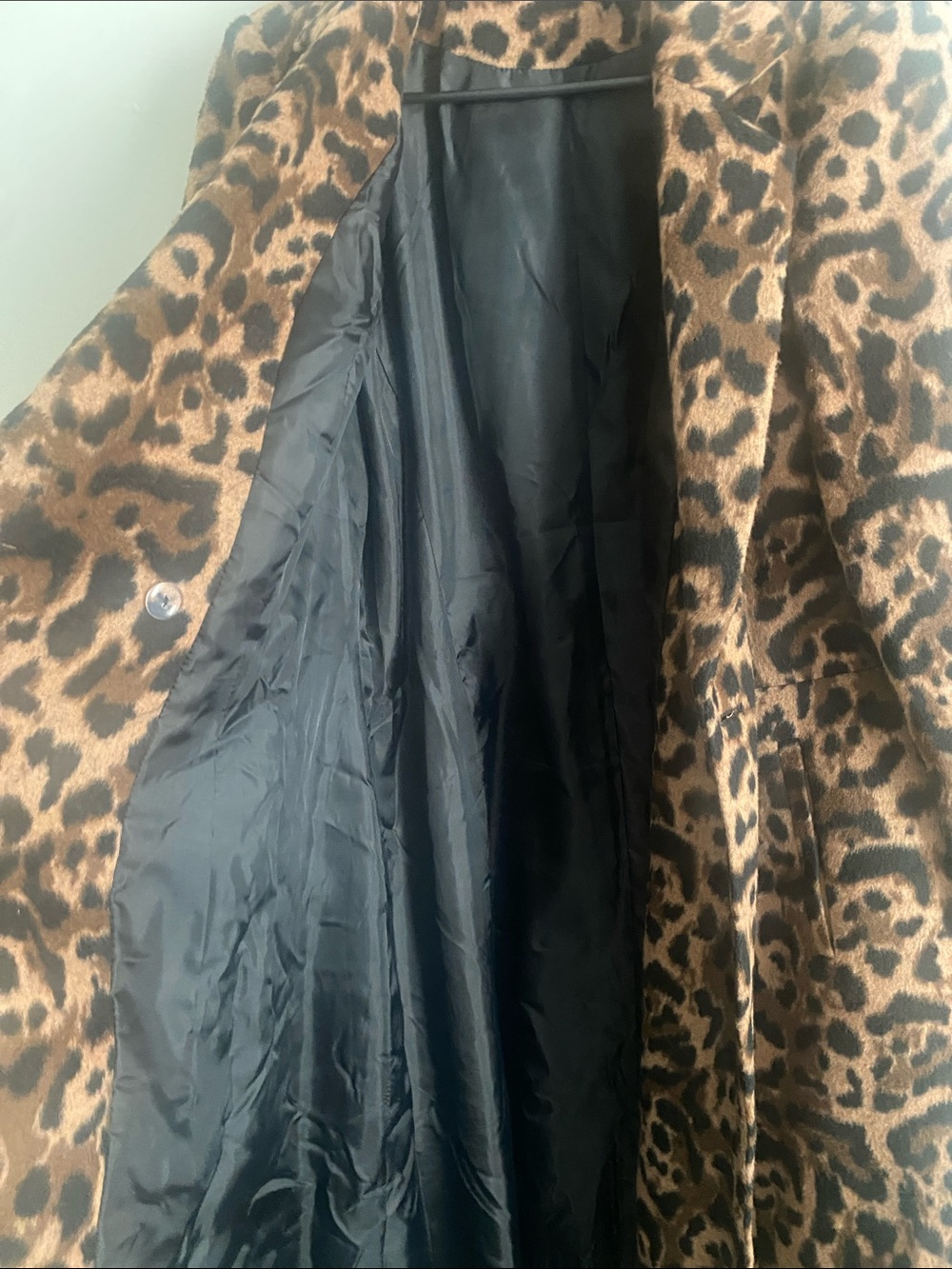 Venus Leopard-Print Fitted Waist Trench Coat in Brown and Black - Picture 7 of 7